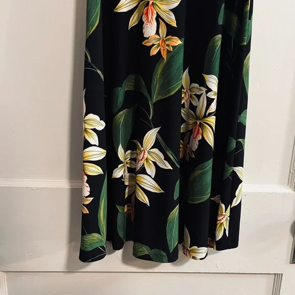 Tommy Hilfiger dress - Picture 3 of 6